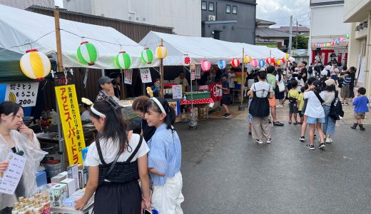 地域の秋祭りでバザー出店